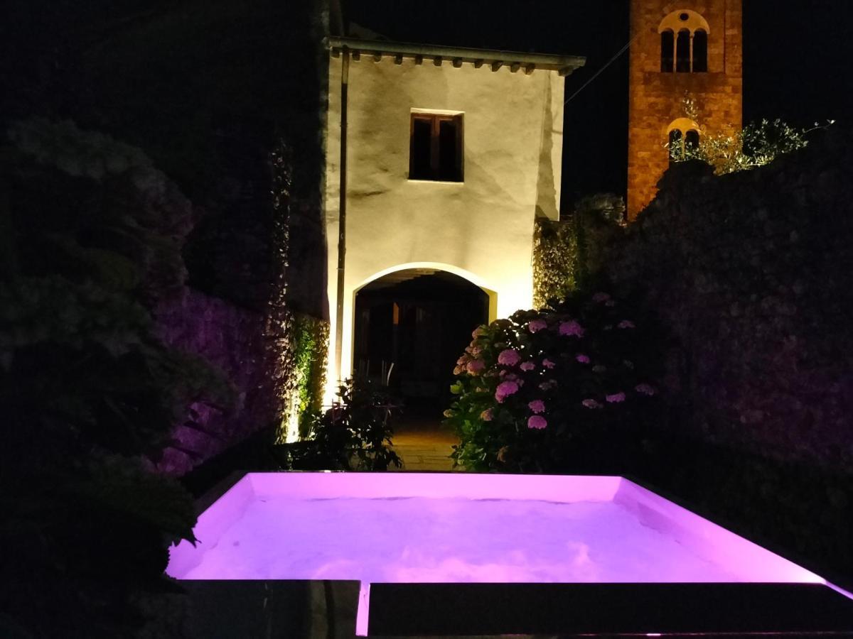 Badia Giulia Prestigious Historical B&B, Camaiore - Adults Only - No Pets Exteriör bild