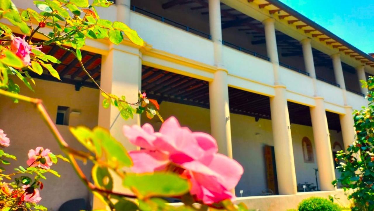 Badia Giulia Prestigious Historical B&B, Camaiore - Adults Only - No Pets Exteriör bild