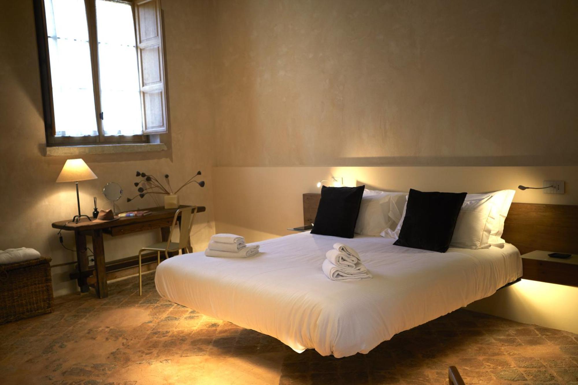 Badia Giulia Prestigious Historical B&B, Camaiore - Adults Only - No Pets Exteriör bild