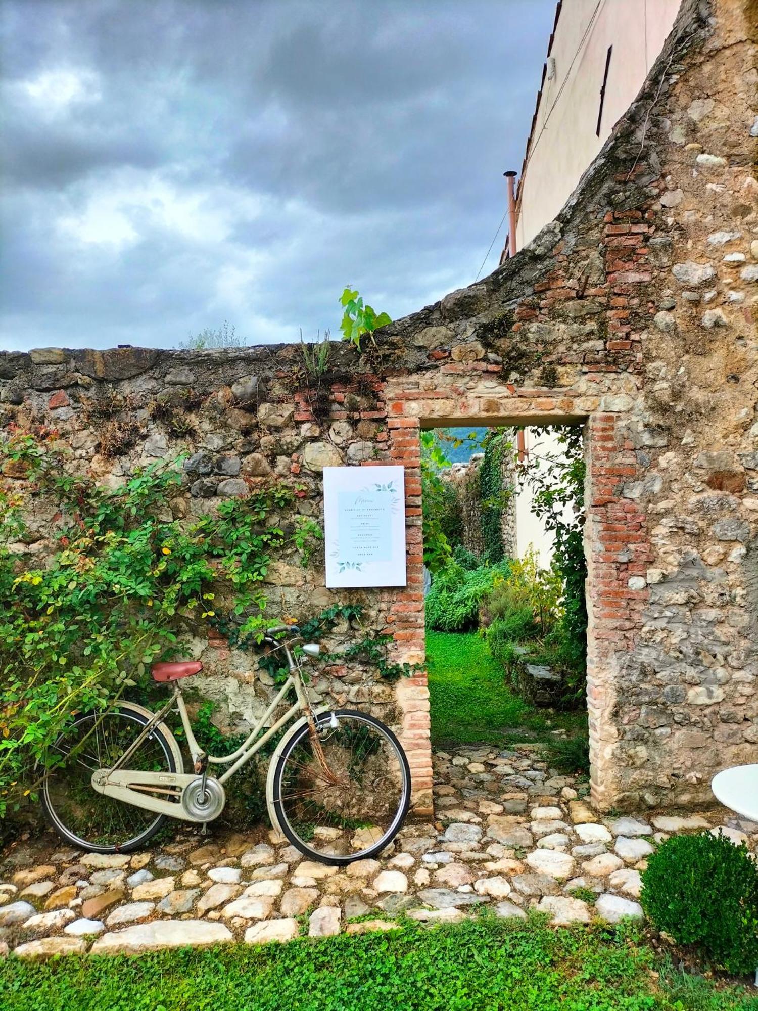 Badia Giulia Prestigious Historical B&B, Camaiore - Adults Only - No Pets Exteriör bild